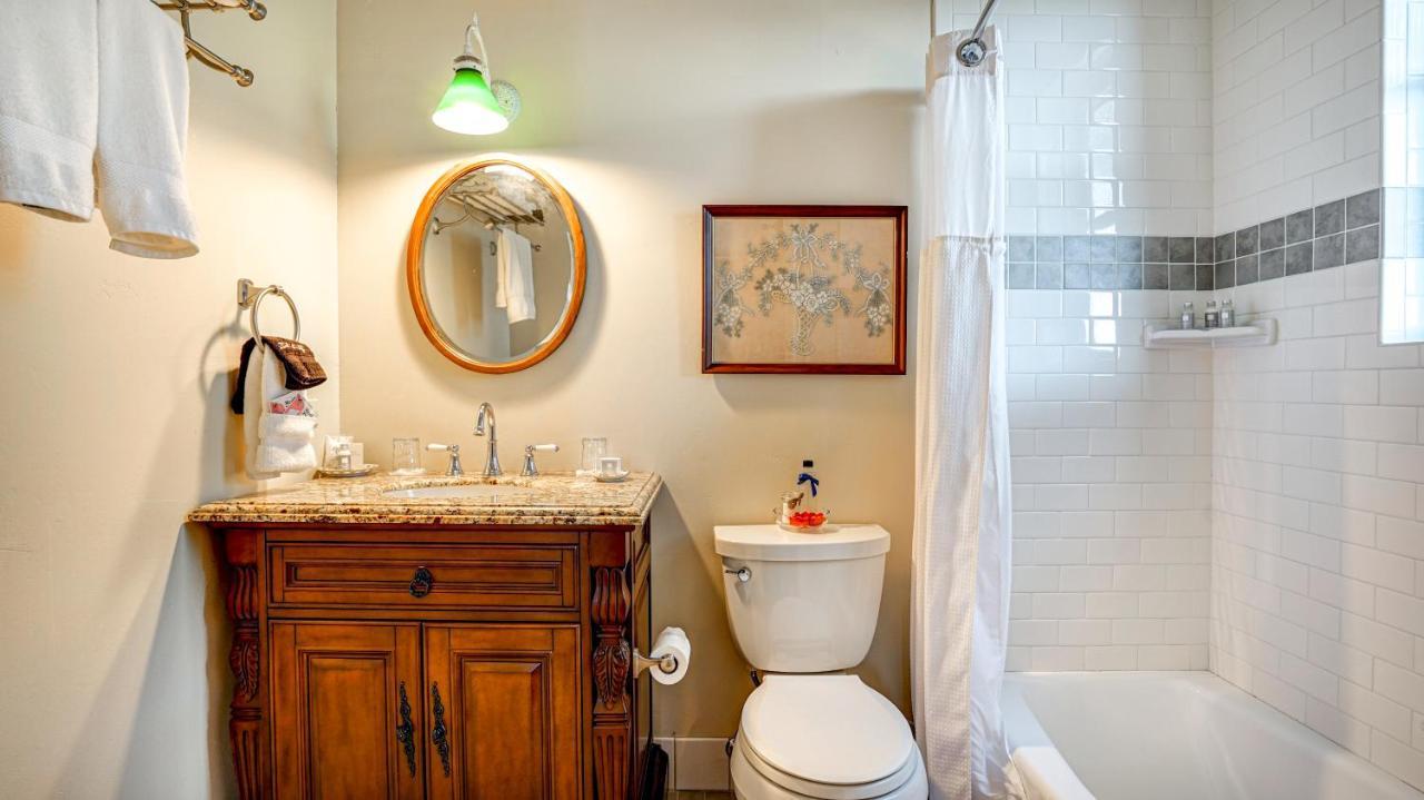 The River Belle Inn Healdsburg Ngoại thất bức ảnh